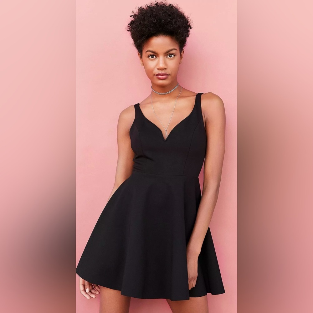 ANTHROPOLOGIE Kimchi Blue Heart Of The Ocean Sweetheart Mini Dress Black